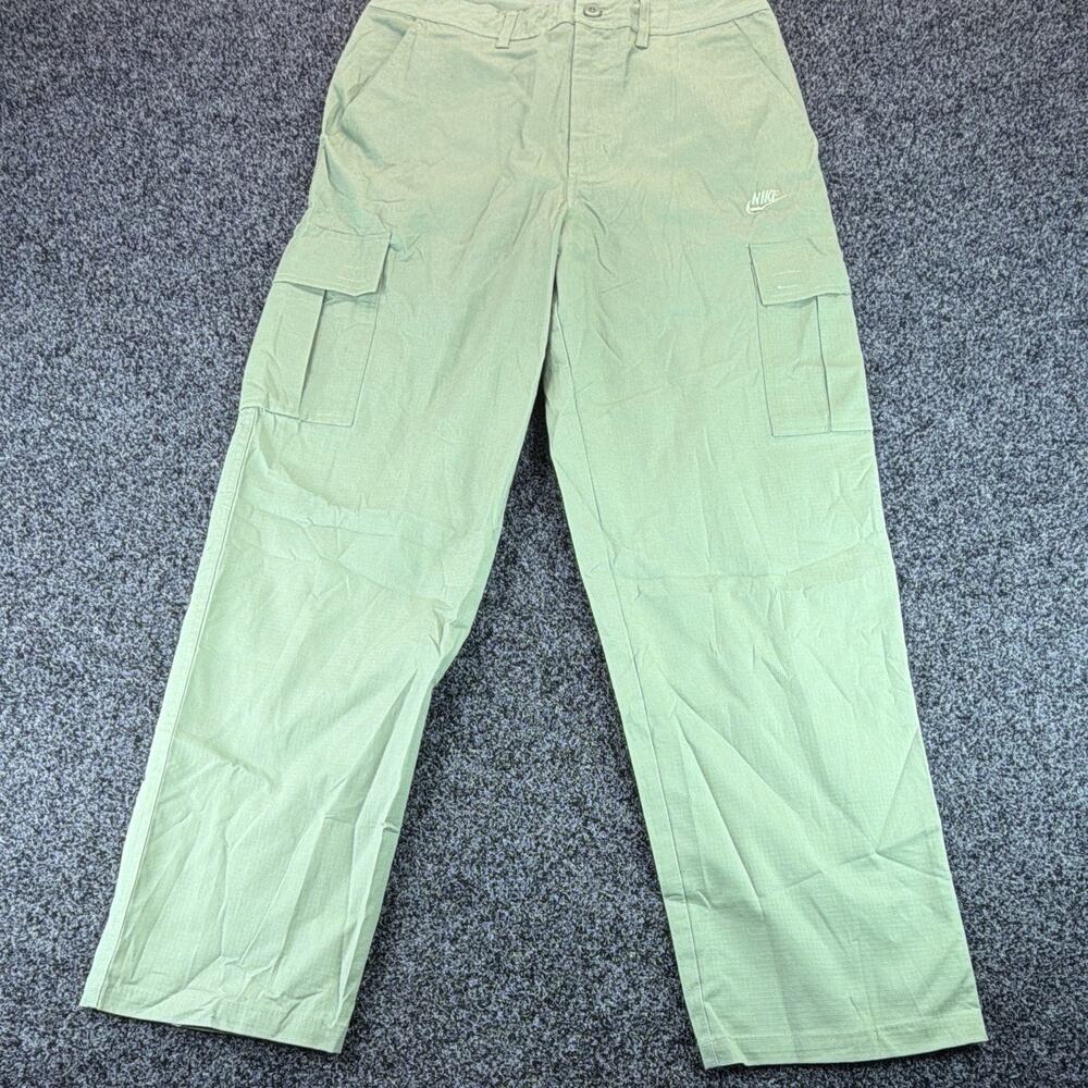 Nike Club Cargo Pants Men's 30x30 Oil Green Ripstop Straight Leg FZ5765-386